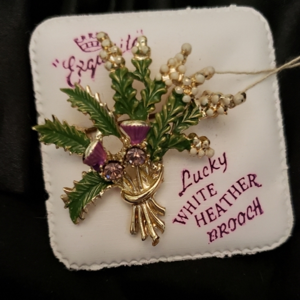 Gold and Purple Scottish Floral Brooch Pin - Picture 4 of 6